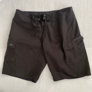 Mens Quicksilver Swim Trunks, Size XL, Great Condition